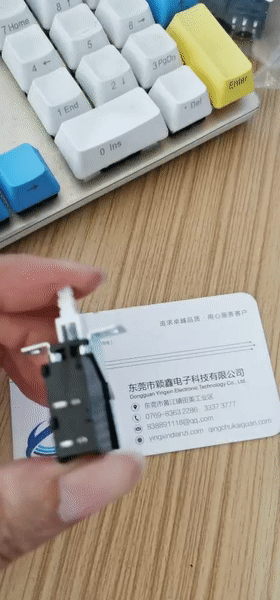 琴鍵開(kāi)關(guān)原理動(dòng)態(tài)圖.gif 琴鍵開(kāi)關(guān)原理動(dòng)態(tài)圖.gif