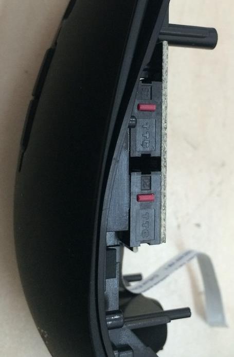 雷蛇鼠標側按微動開關.jpg 雷蛇鼠標側按微動開關.jpg