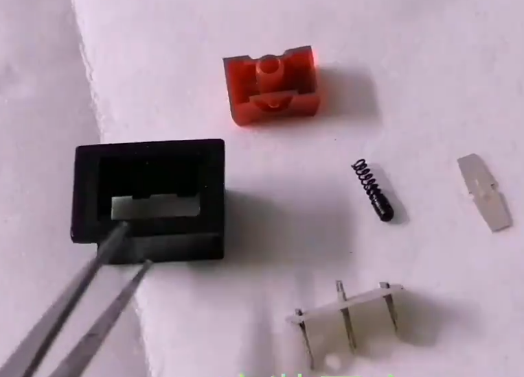 三腳船型開關結構拆解圖 三腳船型開關結構拆解圖